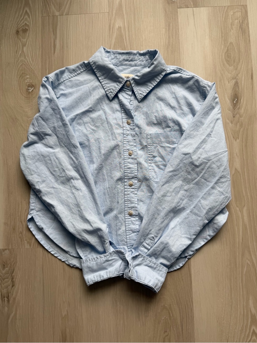 H&M Light Blue Women’s Casual Button-Down Shirt